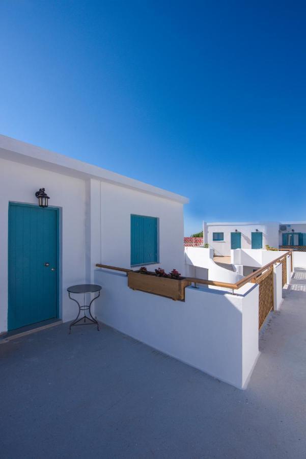 Vesper Aparthotel Kokkari Exterior photo
